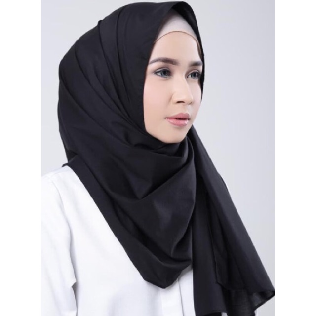 20 Ide Kerudung  Pashmina  Warna  Hitam  Naana Banaana