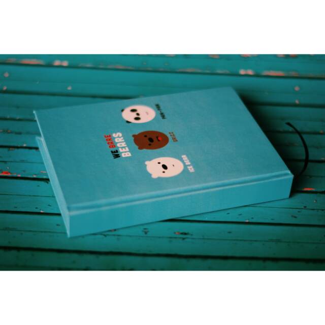 

Buku We bare bear , A6, 100 LEMBAR