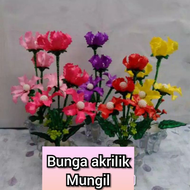 

Bunga akrilik mungil