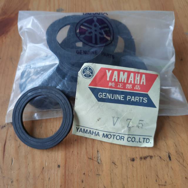 Karet Tutup Tangki Yamaha V75 V80 V 75 80