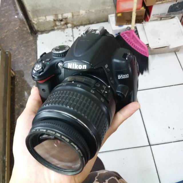 Nikon d5000 lensa kit 18-55mm