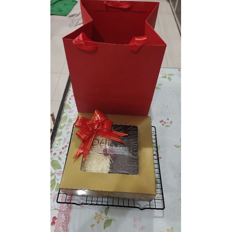 

Exclusive Paper Bag (Merah)