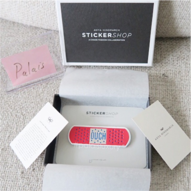 Stiker Anya Hindmarch "Ouch"