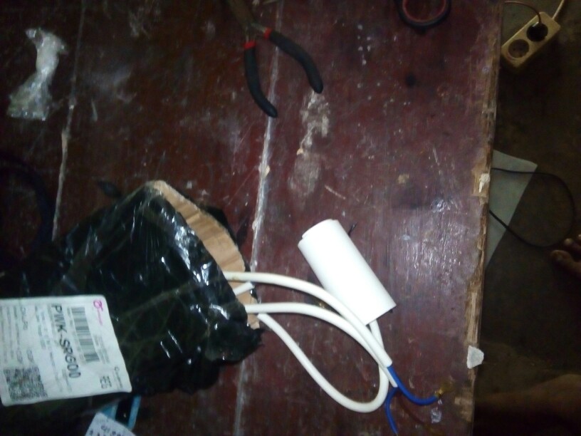 Kapasitor/ Spare Part Pompa Air Tersedia 8uf Dan 10uf