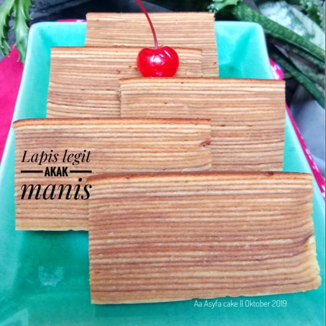 

Lapis legit akak manis