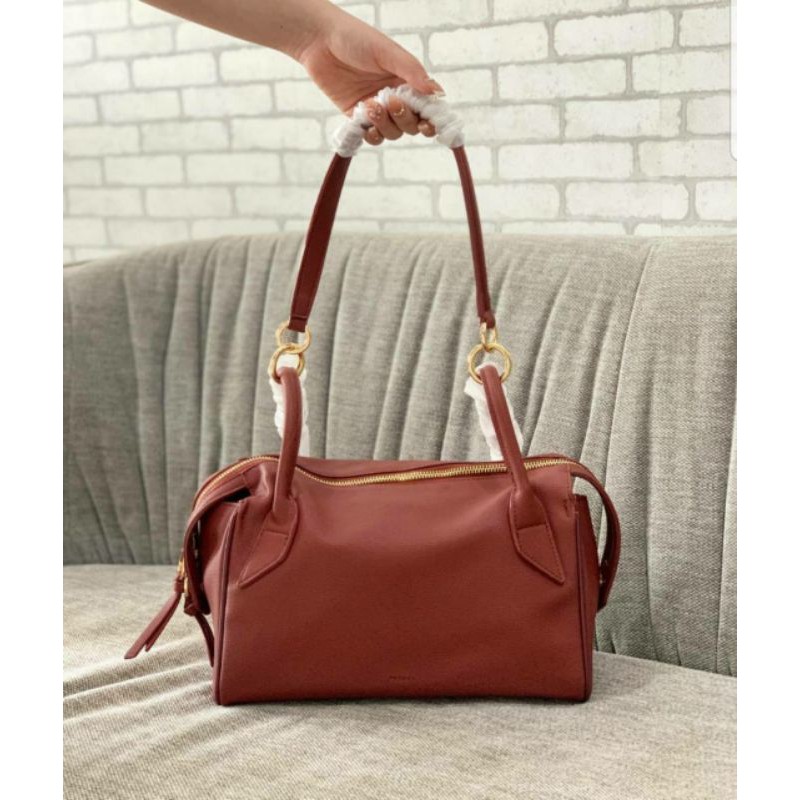 Tas wanita p3dro