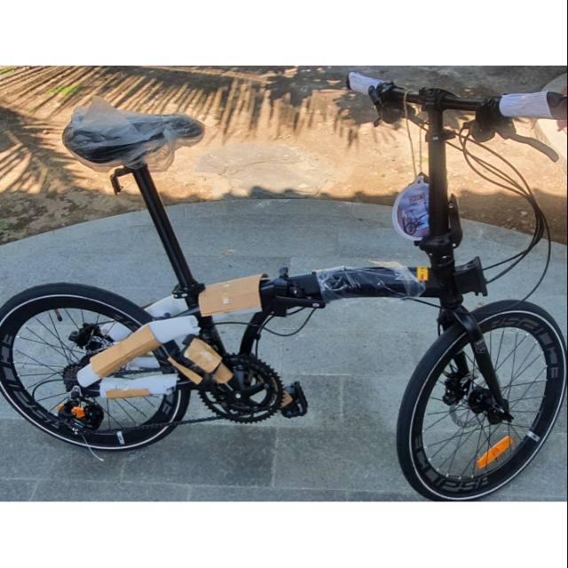 Element ecosmo z8 R 22