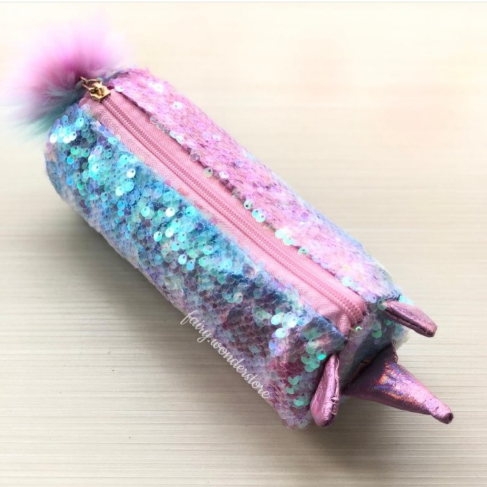 

Jualan Kotak Pouch Tempat Pensil Anak Sekolah Sequin Holo Unicorn Bulu Terbatas