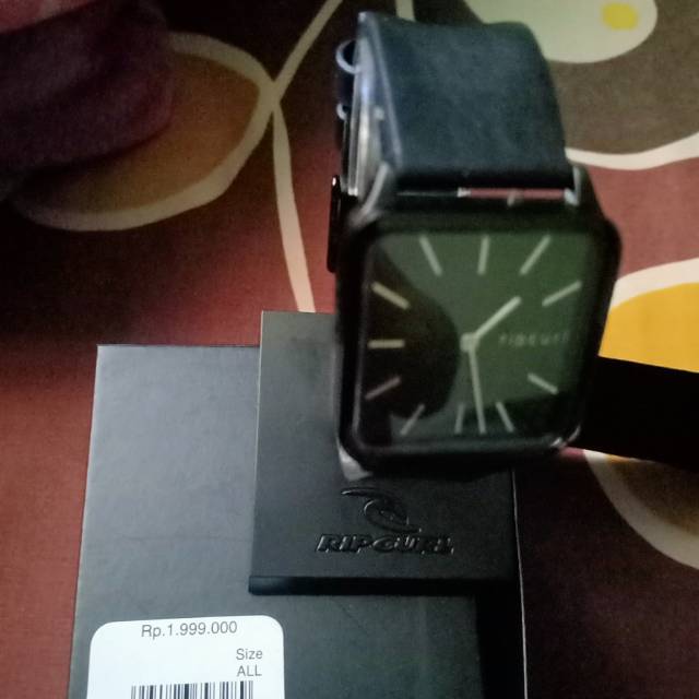 Jam ripcurl ori