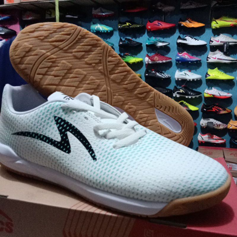Sepatu Futsal Specs Genesis IN