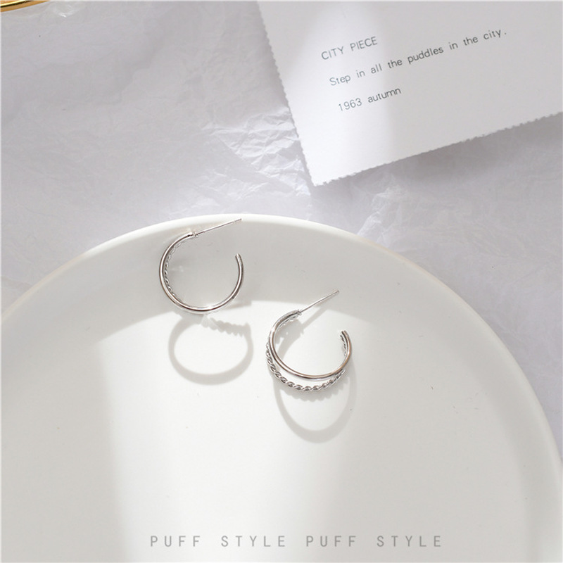 Anting S925 Silver Needle Model Double Ring Gaya Retro Korea Selatan Anti Alergi Untuk Wanita