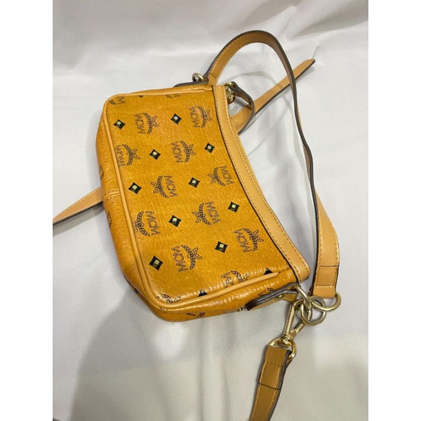 ( SOLD OUT)  MCM Visetos Small Shoulder Bag Original autentik, kulit asli ori autentik