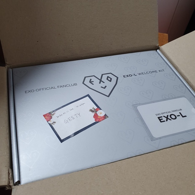 SHARING EXO ACE WELCOME KIT