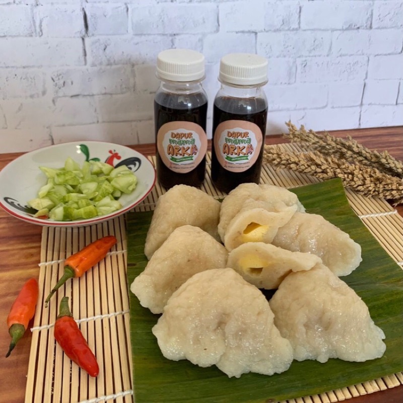 

PEMPEK ASLI IKAN TENGGIRI ByDapurMamaArka* @pack C ( 5 pempek telur kecil + cuko )