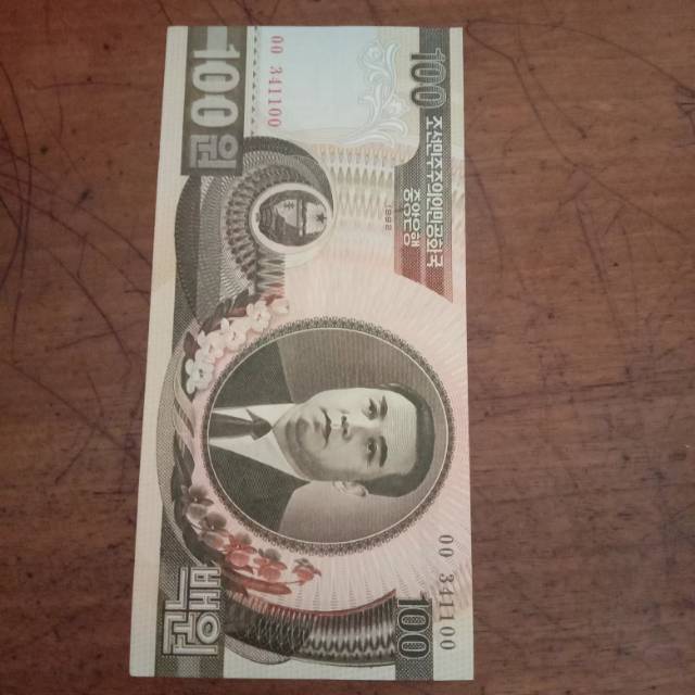 Koleksi antikan uang asing 100 korea utara