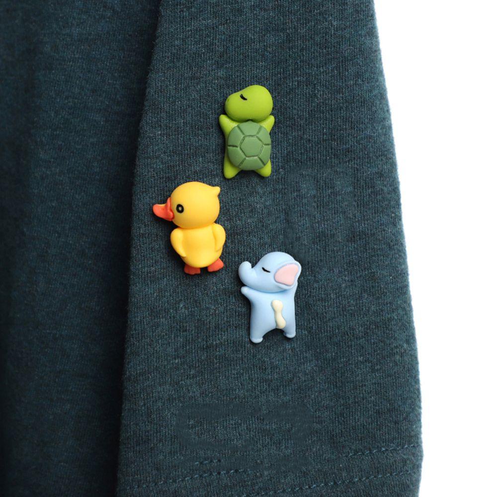 NEEDWAY Bros Hewan 3D Harian Lucu Unik Turtle Resin Bebek Cewek Bunny Gaya Korea Badge