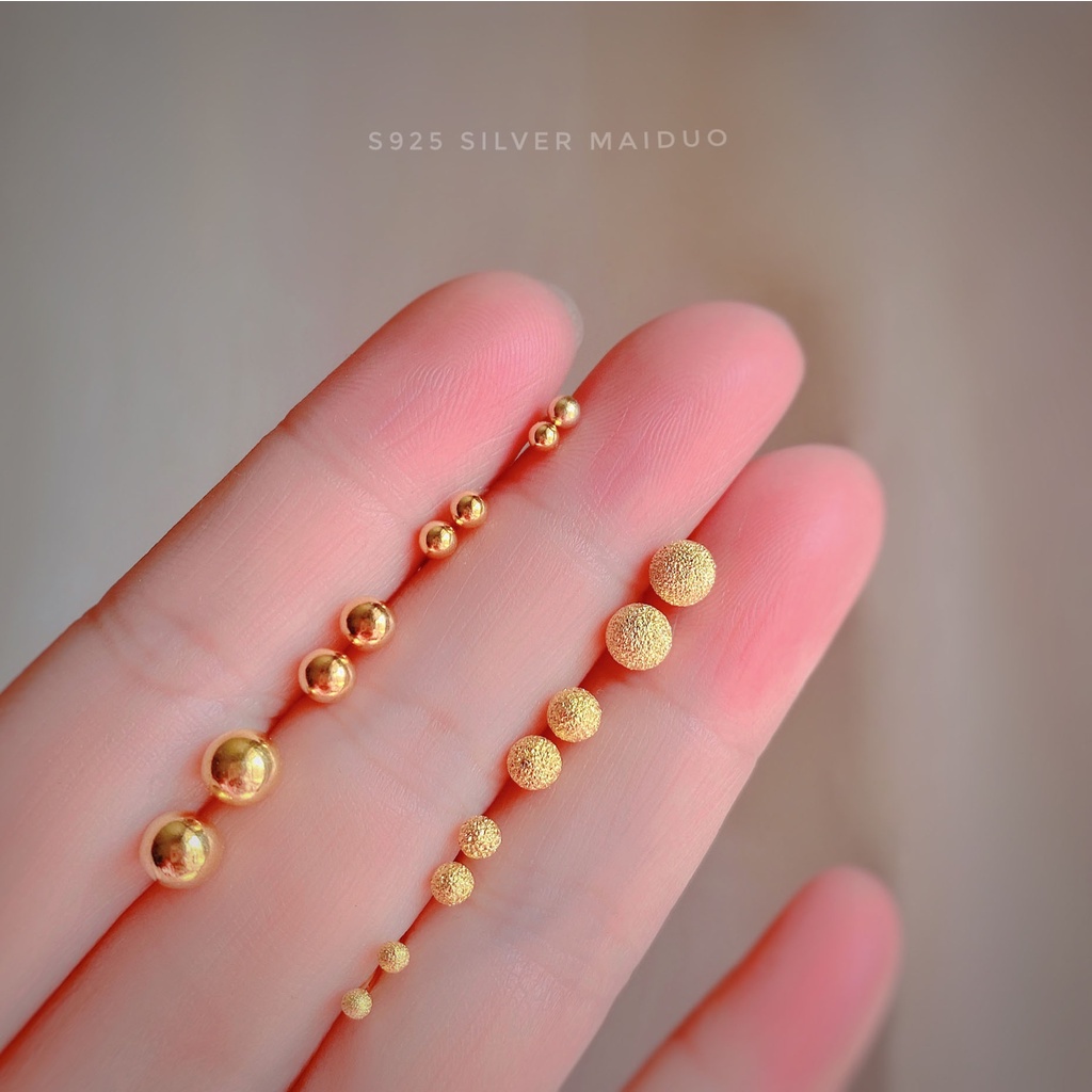 Anting Bentuk Bulat Warna Emas Bahan s925 silver Untuk Wanita