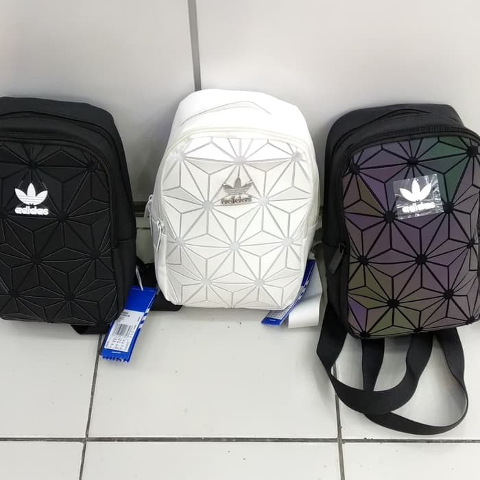2019 Adidas issey miyake crossbodies tas selempang cewek cowok fashion