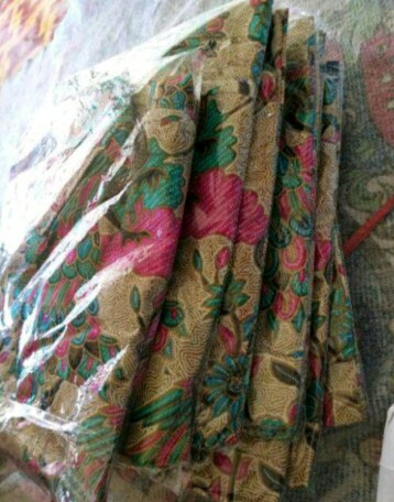 Promo Batik Couple Keluarga Sarimbit Sania Ruffle Batik Ori Ndoro Jowi Motif Merak Tosca