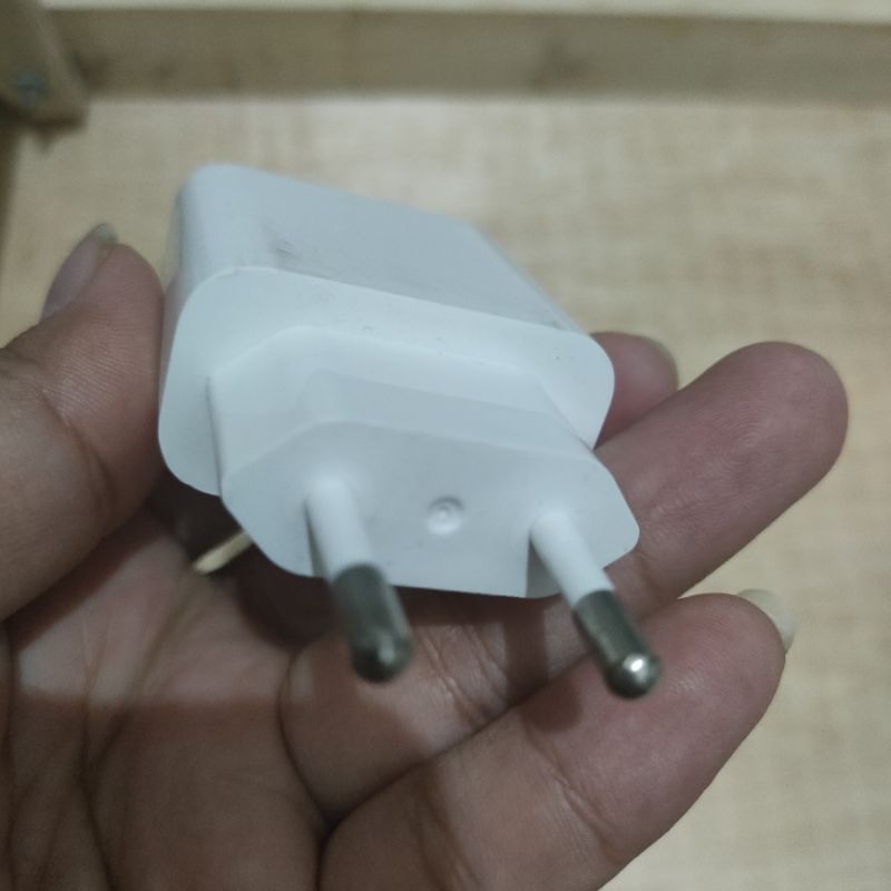 Travel Xiaomi adaptor 5V 2A 10w Copotan 100% bekas