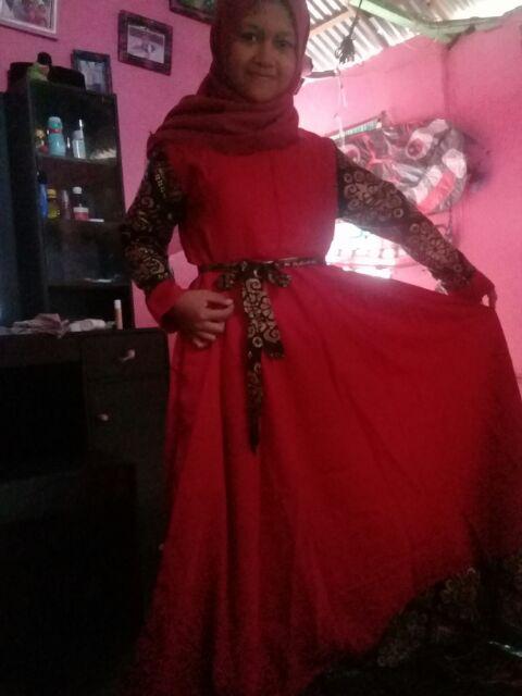 Wou Batik Ratu Bilqis Couple Gamis Couple Batik Couple Kebaya Modern Batik Sania Ruffle - Kg017