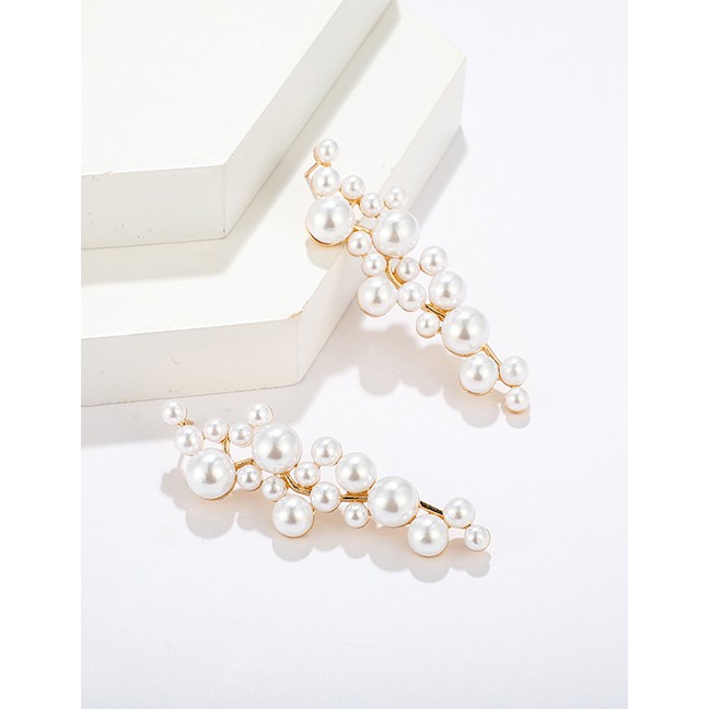 LRC Anting Tusuk Fashion Gold Twisted Alloy Size Pearl Stud Earrings D09322