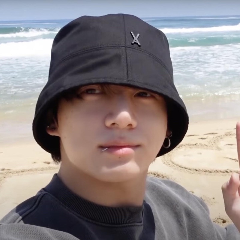 [ORDER] VARZAR Bucket Hat Jungkook JK