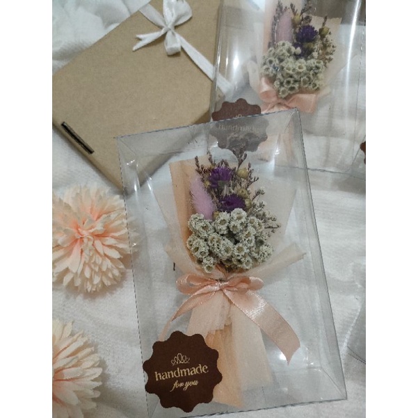 Flower in box (edelweis)
