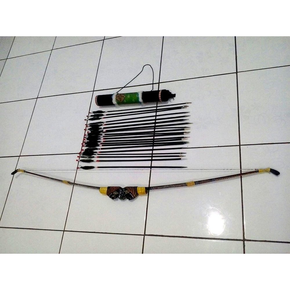 busur panah panah bambu + tas anak panah