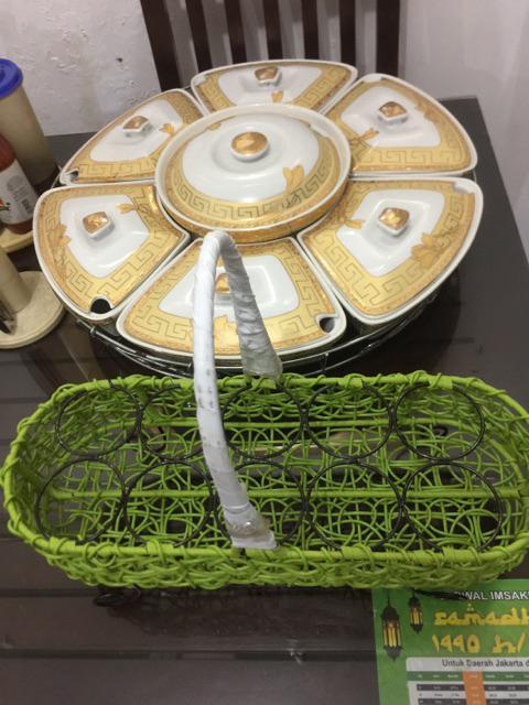 Keranjang Aqua 10 Cup Model Oval Bertangkai - Keranjang Aqua Rotan Sintetis 10 Skat Pake Jinjingan