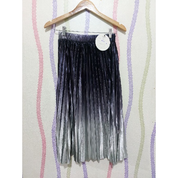 ( Bisa COD ) Rok Bludru velvet Super Gradasi/motif zigzag import Korea(panjang 90cm)-ABU GRADASI 7/8
