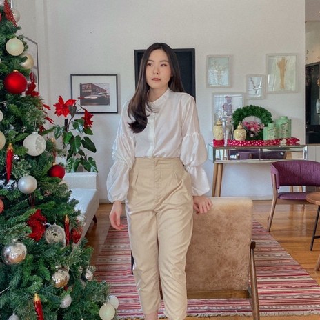 Yuujin Plain White Shirt