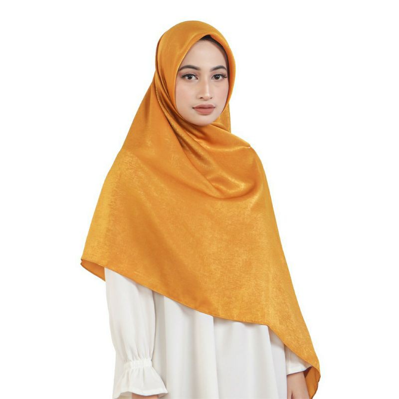 Hijab Jilbab Segiempat Viscose Silk Syari Kerudung Lebaran Umama Scarf