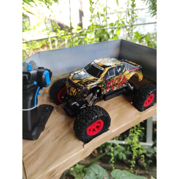 RC Offroad Rock Crawler Monster Trunk- 4 WD