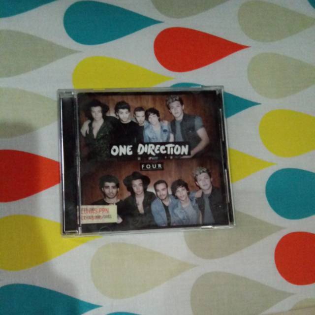ALBUM ONE DIRECTION (FOUR)