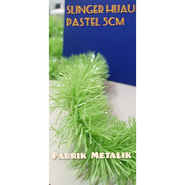 

Slinger Hijau Pastel / Dekorasi Parcel / Hiasan Lebaran /Ulangtahun