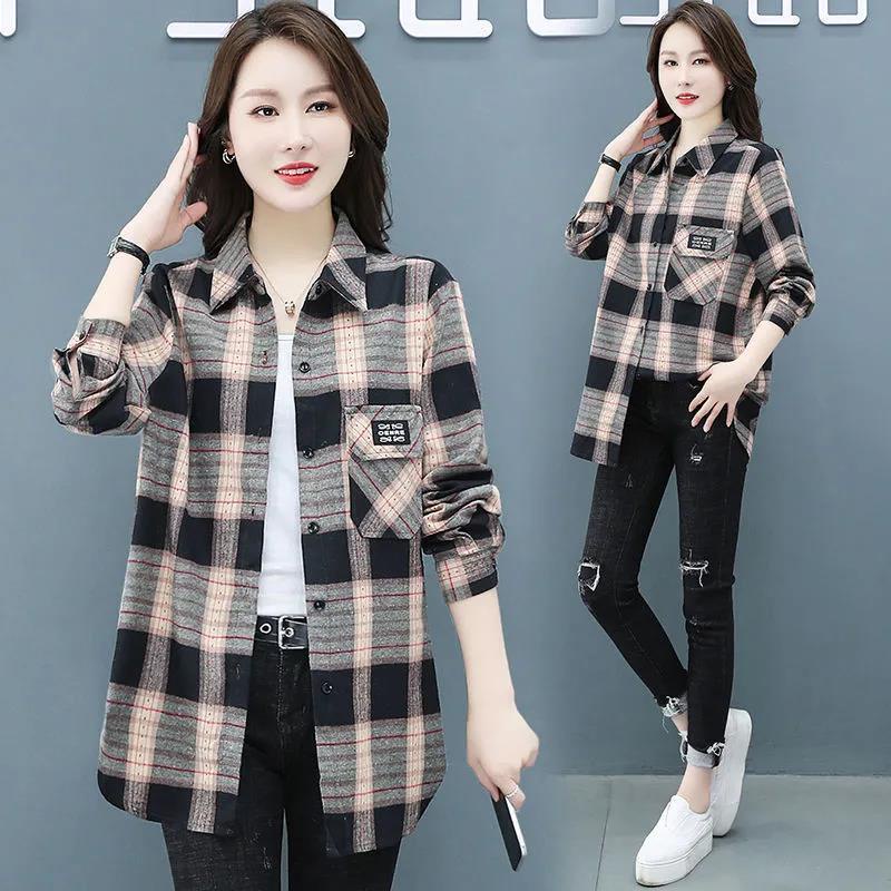 2021 spring and autumn new loose and thin plaid shirt for women with foreign style aging jacket for