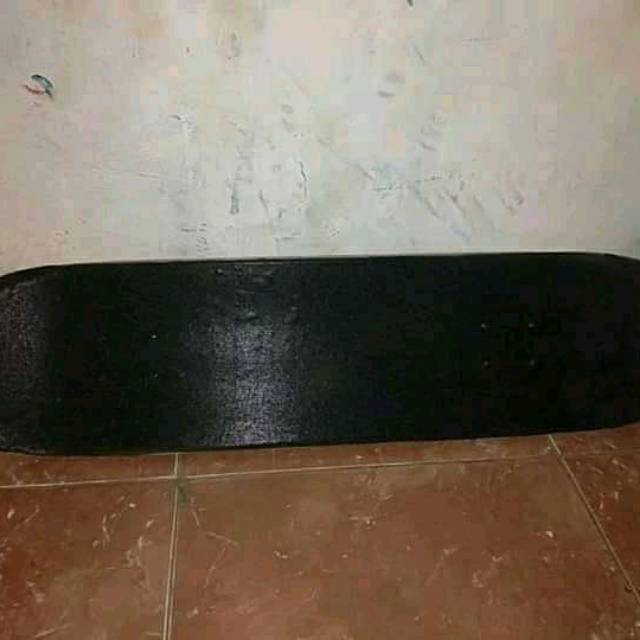 Deck skateboard scratch