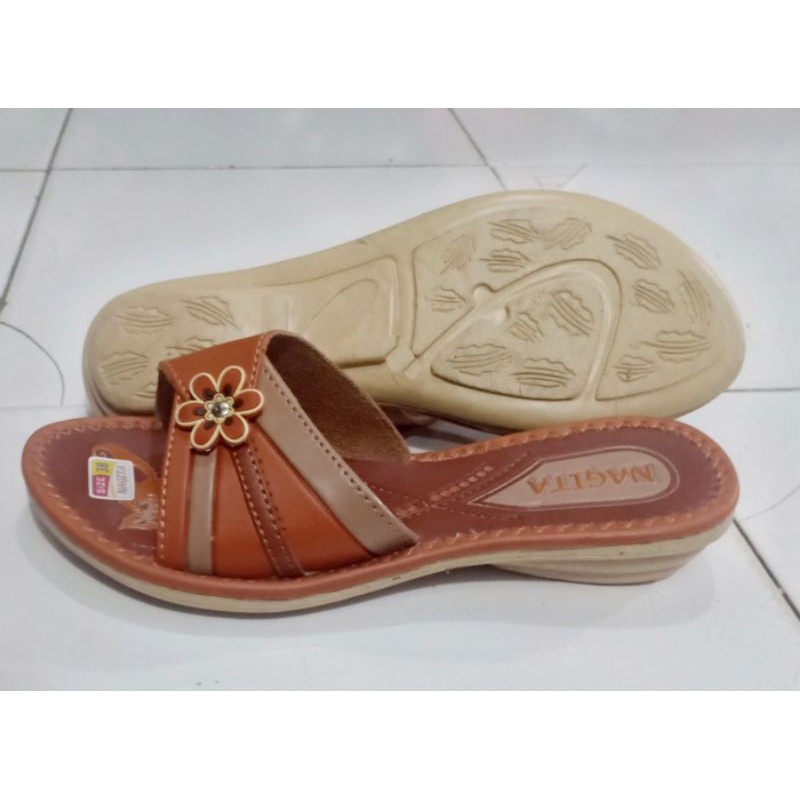 Sandal slop wanita/Sandal ibu-ibu size 37-42