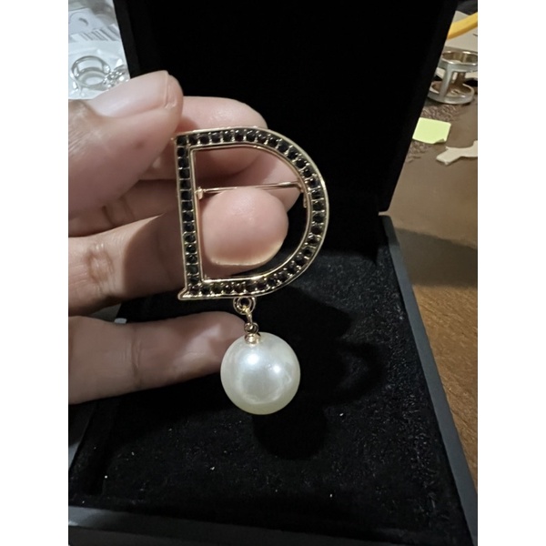 Bros Peniti Huruf D | Brooch Premium | Bros Jilbab