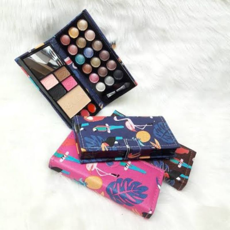 Paket Kosmetik Lengkap 10 In 1 / Paket Kosmetik / Paket Kecantikan / Make Up Wanita / Blush On / Bedak Wardah / Tas Cantik / Fit Me / Kosmetik