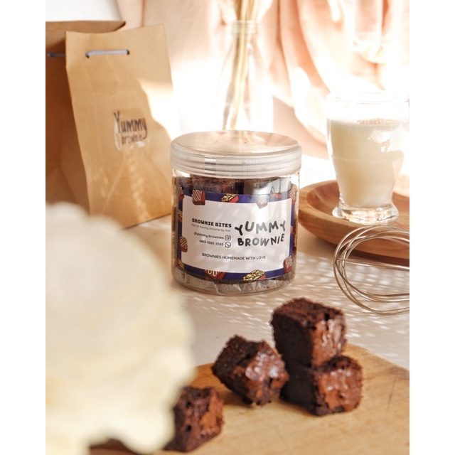 

Brownies bites in Jar (600ml)