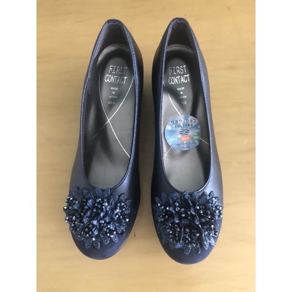 Sepatu Wedges Wanita First Contact Made in Japan