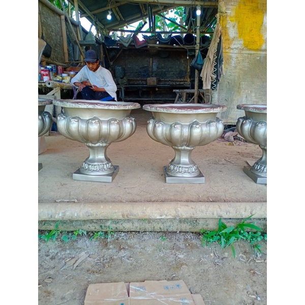 vas bunga bokor pelaminan dekorasi