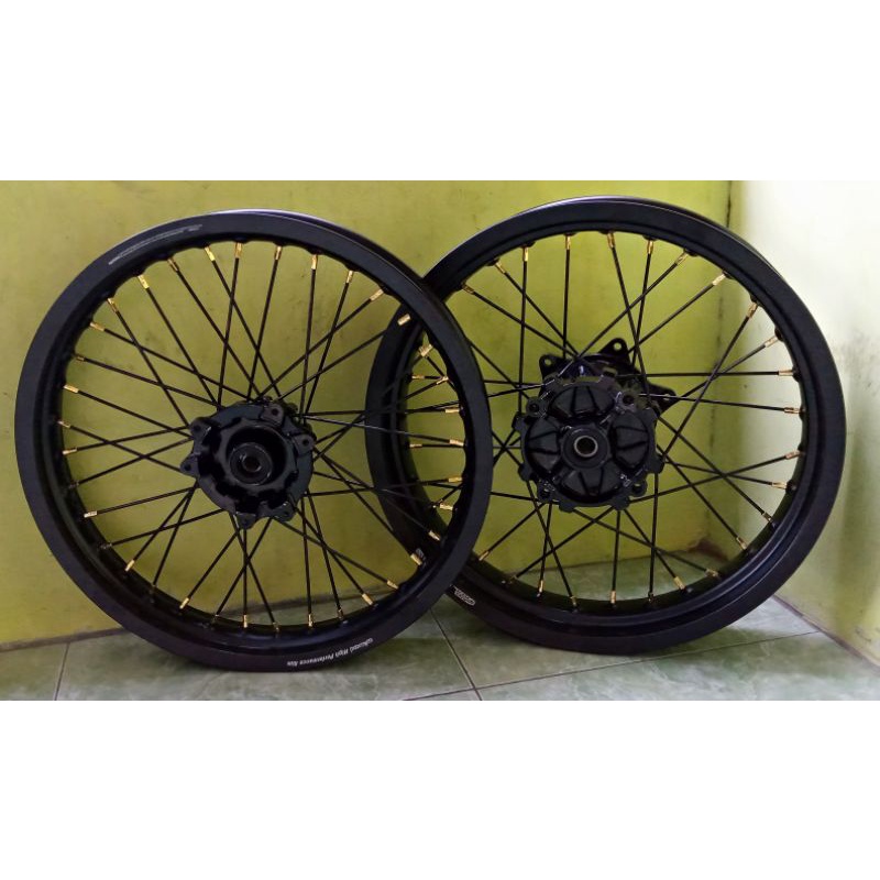 velg set supermoto honda crf 150L warna hitam paket murah