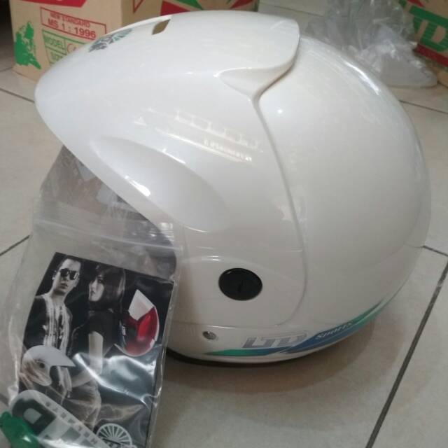 Helm ltd sport putih susu original