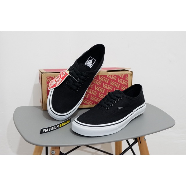 vans authentic black dope