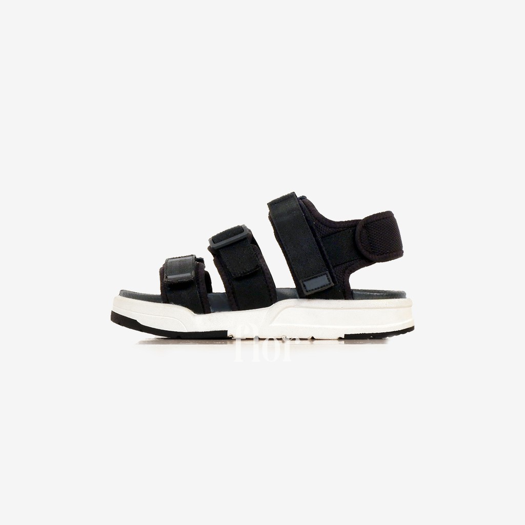 Naqa Black (Sneakers Wanita)