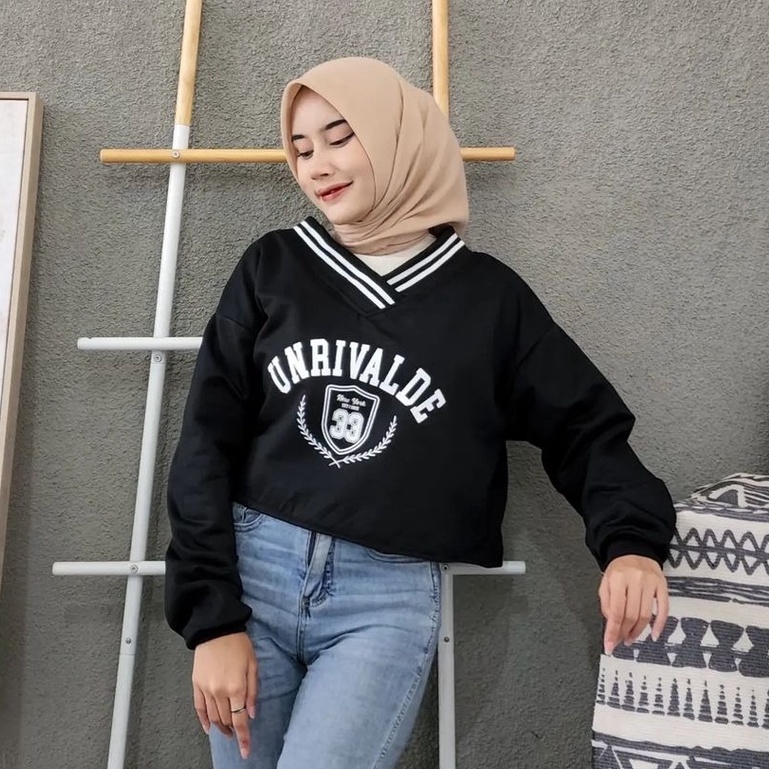 Pro.Coll - Unrivalde Crop - Sweater Crop Wanita Kekinian