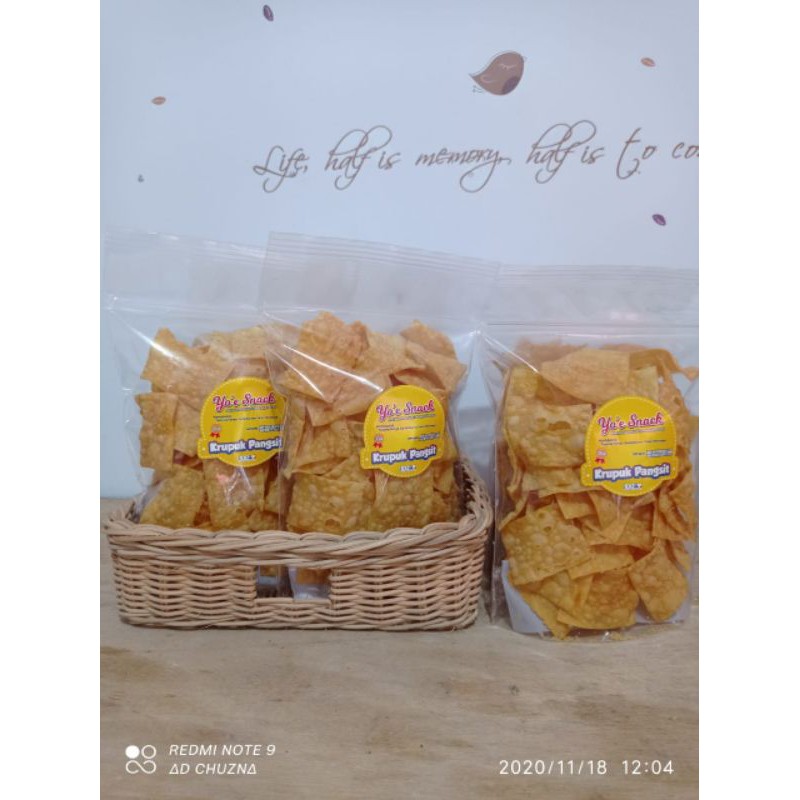 

KERUPUK PANGSIT PREMIUM (ORIGINAL)